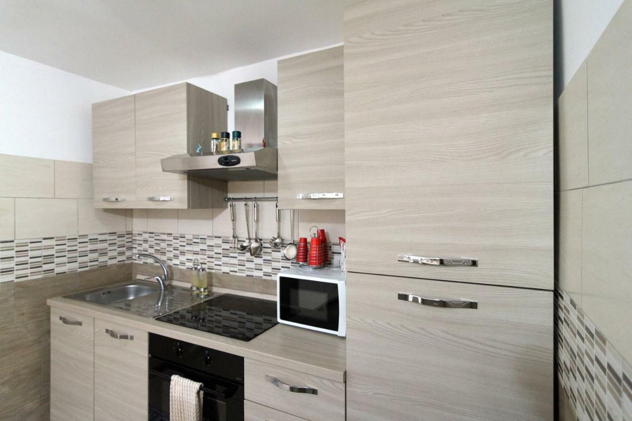דירות נאפולי Maurizio E Alessia House מראה חיצוני תמונה